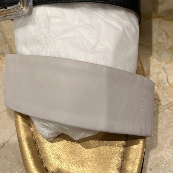 AGL Sandals/Slides - Picture 5 of 10